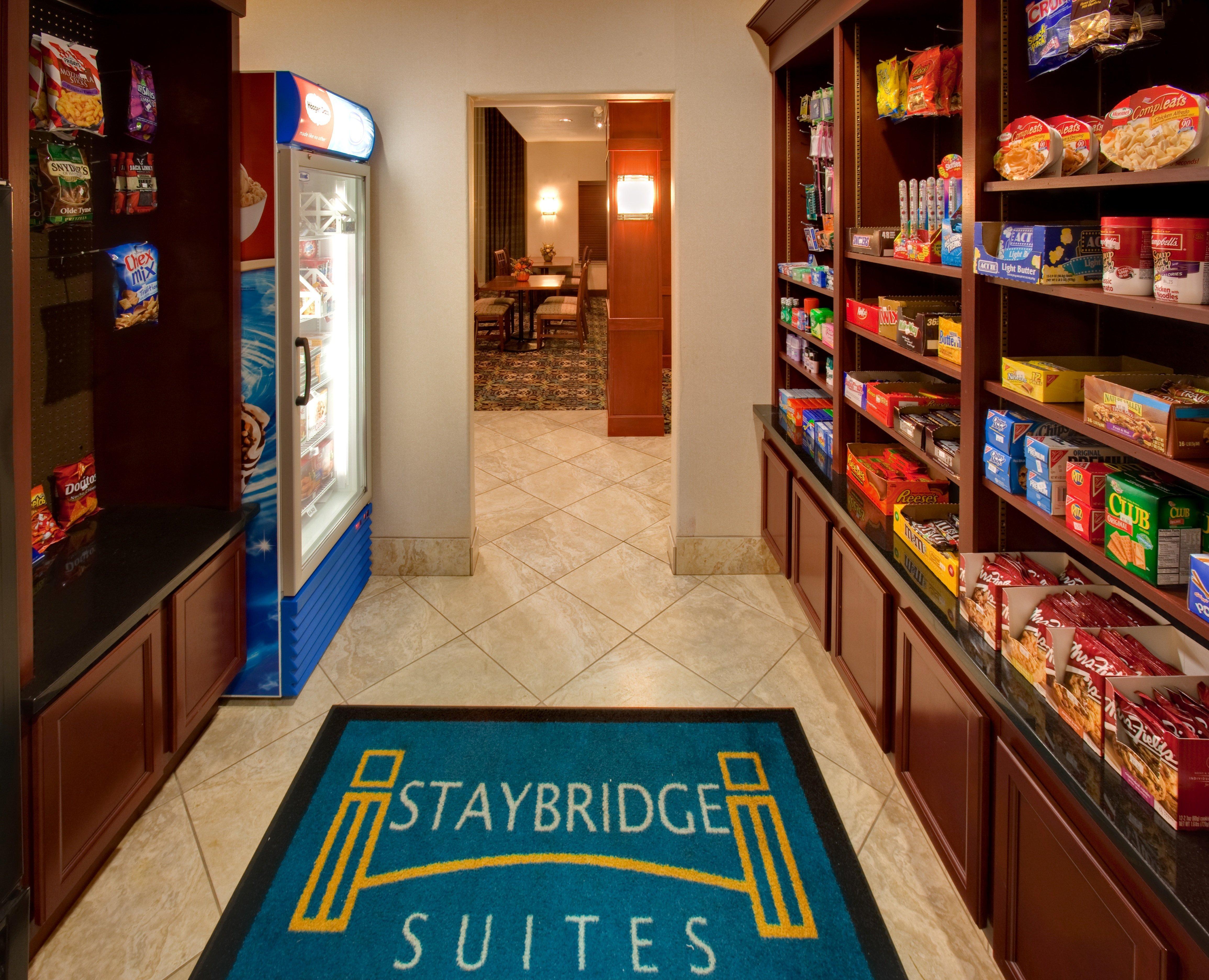 Staybridge Suites Rockford By Ihg Bagian luar foto
